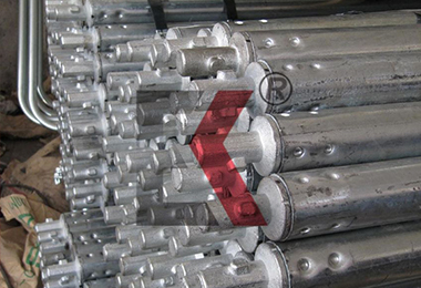 Hot-Dip Galvanized Scaffolding Pipes with riveted Plug